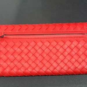 Never been used Bottega Venet intrecciato flap wallet.